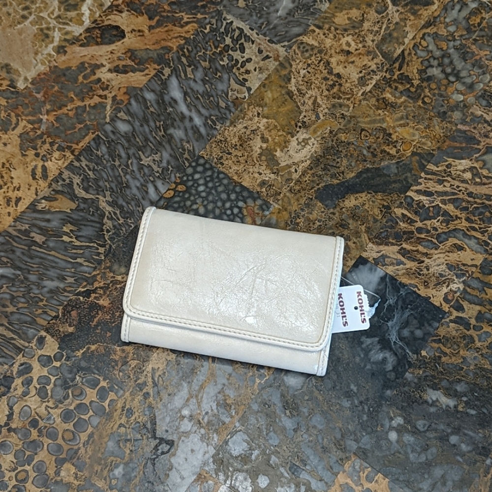 Ivory Wallet (NWT) - Picture 2 of 6